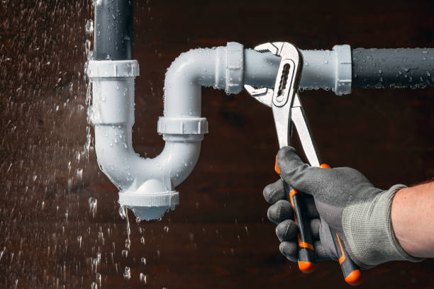 Professional Leak Detection technician working in Bath, NY
